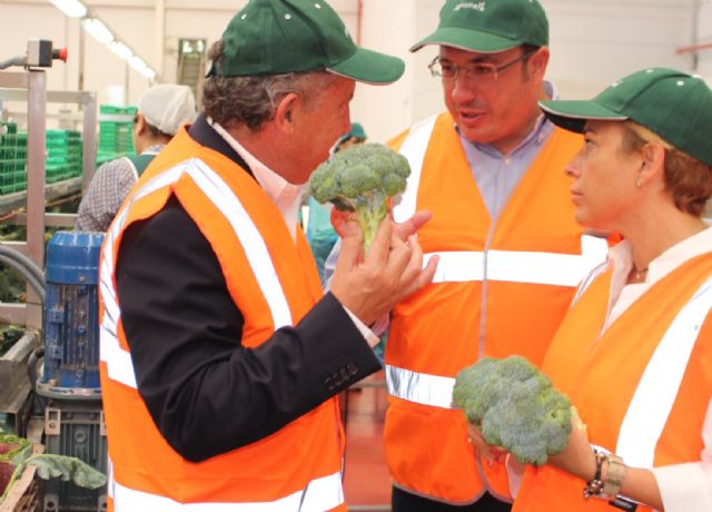 Pedro Antonio Sánchez: Estamos trabajando para que este mismo mes haya un riego de socorro al Campo de Cartagena - 1, Foto 1