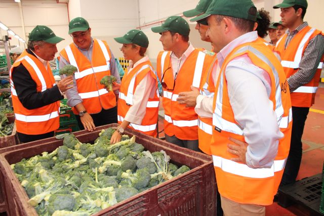 Pedro Antonio Sánchez: Estamos trabajando para que este mismo mes haya un riego de socorro al Campo de Cartagena - 4, Foto 4