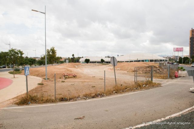 Infraestructuras inicia la construcción de un parque urbano junto al Palacio de Deportes - 1, Foto 1