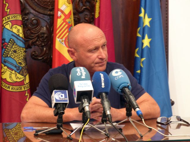 IU-V solicita la convocatoria de una Junta General urgente para aclarar las competencias del Gerente de Limusa - 1, Foto 1