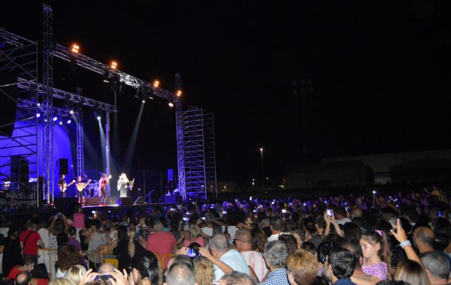 Camela reúne a unas 18.000 personas en su concierto de las fiestas de Las Torres de Cotillas - 5, Foto 5