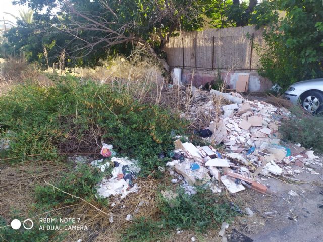 Enrique Lorca: El centro de Murcia aprobará en limpieza, pero en barrios y pedanías está entre el deficiente y el muy deficiente - 4, Foto 4