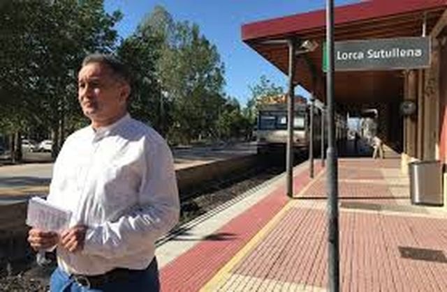 El gobierno de Pedro Sánchez desmiente a Mateos y confirma que podía mantener la línea de tren mientras ejecutaba las obras de mejora en las vías - 1, Foto 1