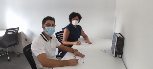 El Ayuntamiento de Puerto Lumbreras cede un local en el vivero de emprendedores CEILUM al ganador del I Concurso de Proyectos Empresariales - 2, Foto 2