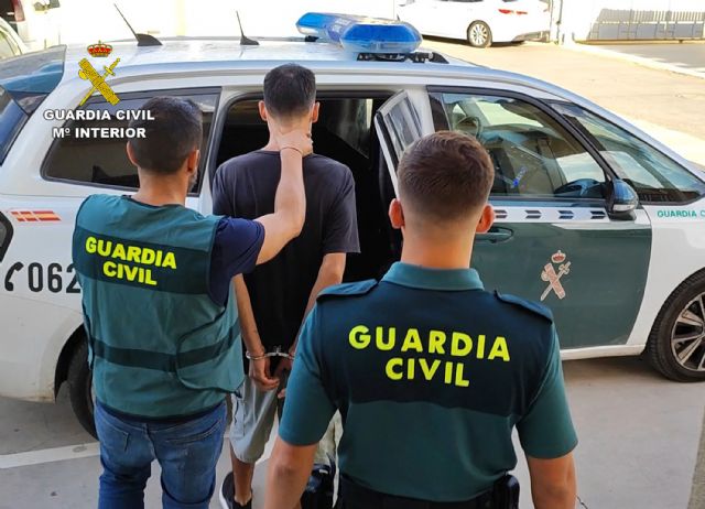 La Guardia Civil detiene a un experimentado delincuente por asaltar hasta cinco veces en quince días una empresa de construcción - 1, Foto 1