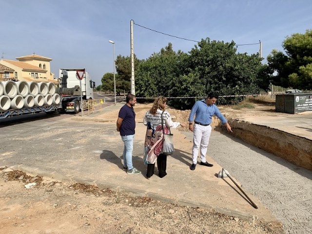El Ayuntamiento incrementa la capacidad de las tuberías de pluviales entre el barrio Los Ríos y La Calavera - 1, Foto 1