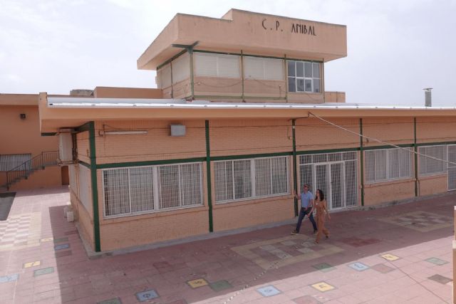 La Concejalía de Educación ya ha retirado el fibrocemento de 9 colegios de Cartagena - 1, Foto 1