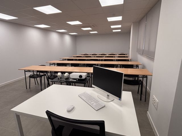 El Ayuntamiento ha solicitado acreditación de múltiples especialidades formativas dirigidas a la obtención de certificados de profesionalidad en el nuevo Centro de Dinamización Social - 5, Foto 5