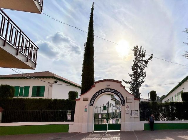 Las obras de ampliación del colegio Antonio Molina de Blanca salen a licitación - 1, Foto 1