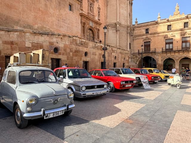 XII Concentración de Vehículos Clásicos Lorca y V Salón AutoRetro 2026 - 2, Foto 2