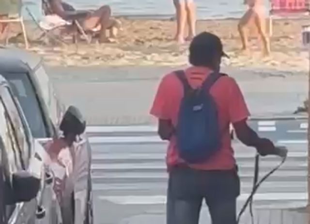 La Guardia Civil sorprende in fraganti al presunto autor del robo en seis coches aparcados junto a zonas de playa - 4, Foto 4