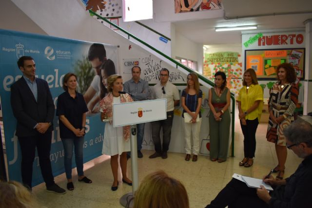 La Comunidad crea la Escuela para familias que ofrece formación a padres para contribuir a la educación de sus hijos - 1, Foto 1