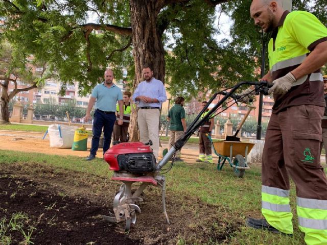Más de 39 millones de semillas repoblarán las praderas de césped de Murcia y pedanías gracias al Plan Resiembra 2019-2020 - 3, Foto 3