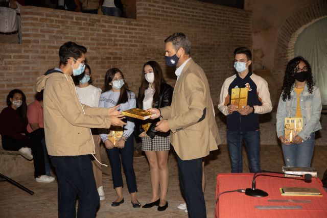 El libro que reúne los trabajaos ganadores del XXXVIII Certamen Literario Albacara sale a la luz con la mirada puesta en una nueva edición - 2, Foto 2