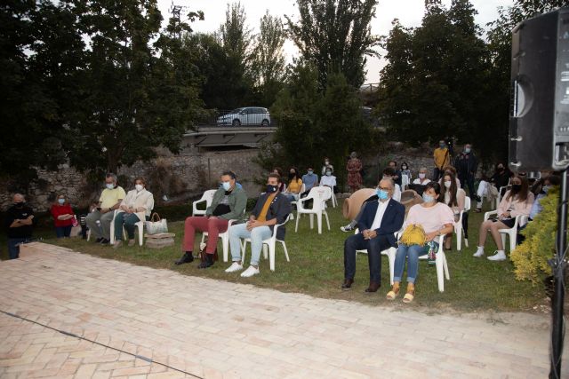 El libro que reúne los trabajaos ganadores del XXXVIII Certamen Literario Albacara sale a la luz con la mirada puesta en una nueva edición - 4, Foto 4