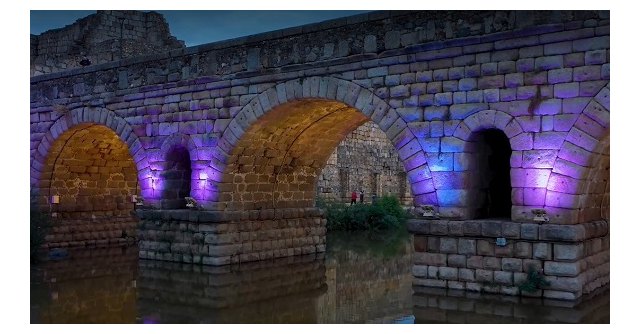Artesolar deslumbra el Simposium Nacional de Iluminación con el alumbrado del puente romano de Mérida - 1, Foto 1