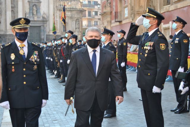 El delegado del Gobierno agradece a la Policía Nacional su compromiso en defensa de los valores constitucionales y del bienestar de los ciudadanos - 1, Foto 1