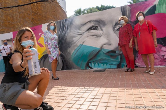 Cartagena conmemora el Día de los Mayores con un gran mural en su honor - 1, Foto 1