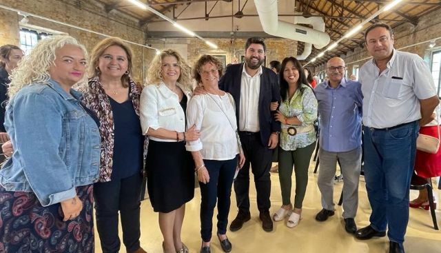 Los populares de Las Torres de Cotillas, en la conmemoración del Día Mundial de las Personas Mayores 2022 - 1, Foto 1