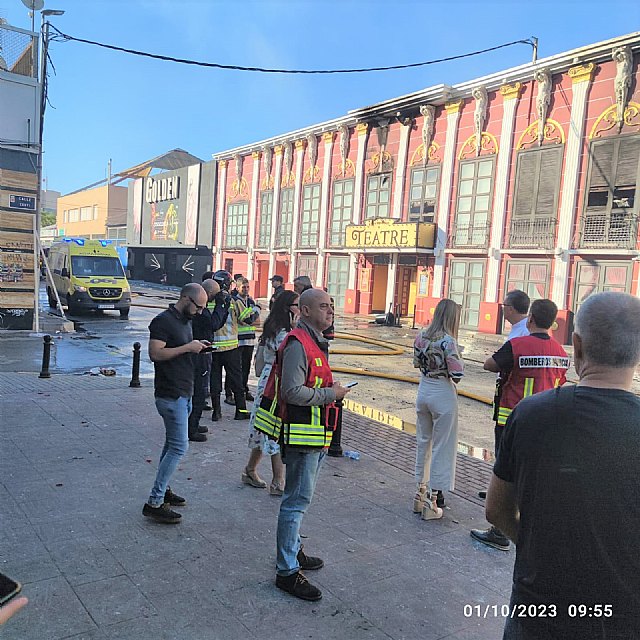 Incendio de una discoteca en la zona de las Atalayas, Murcia - 3, Foto 3
