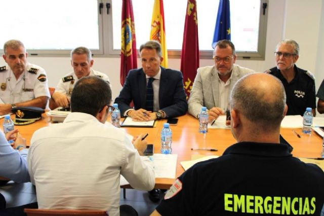 El Ayuntamiento de Lorca colabora en la actuación psicológica a los afectados por el incendio de una discoteca en Murcia - 1, Foto 1