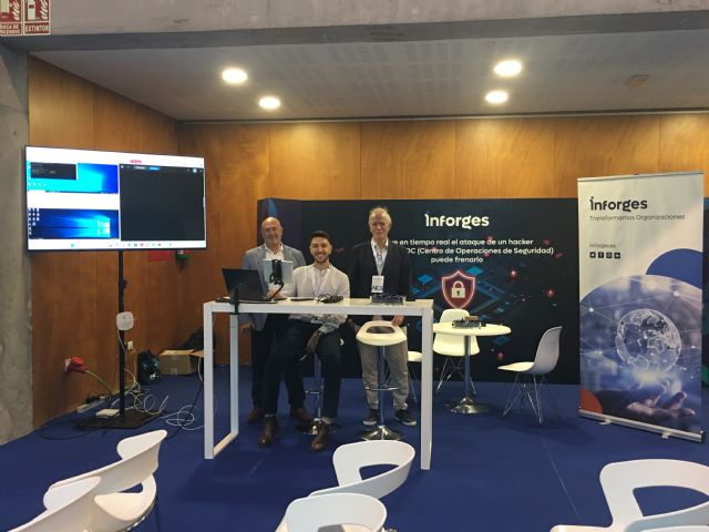 Un ciberataque en vivo, la propuesta de Inforges en el congreso AICS RM de Murcia para concienciar a directivos y empresas - 1, Foto 1