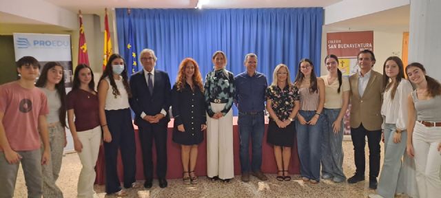 196 centros educativos de la Región participan este curso en el programa Educando en justicia - 1, Foto 1