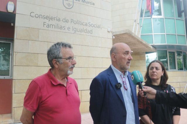 En el Día Internacional de las Personas Mayores, la formación de izquierdas denuncia el colapso del sistema de dependencia en la Región y exige un Plan de Choque inmediato - 5, Foto 5