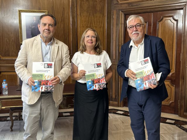 La política, la inmigración y el desempleo, principales preocupaciones de los ciudadanos de la Región según el Barómetro de verano del CEMOP - 1, Foto 1