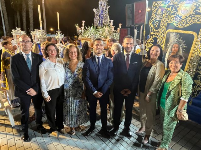 El obispo oficia la Misa del 25 aniversario de la Coronación Canónica de la Virgen de los Dolores - 4, Foto 4