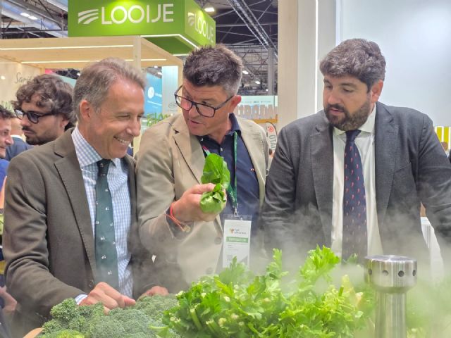 El alcalde de Lorca, Fulgencio Gil, reclama medidas urgentes para defender al campo lorquino: No vamos a permitir que nos dejen sin agua, porque de ello depende la supervivencia de nuestra huerta de Europa - 5, Foto 5