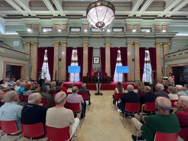 Murcia conmemora el Día Internacional de las personas de edad poniendo en valor el trabajo y trayectoria de los centros sociales de mayores - 4, Foto 4
