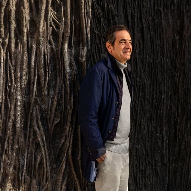 Gervasio Posadas abre hoy los encuentros con autores de la Feria del Libro de Murcia 2025 - 1, Foto 1