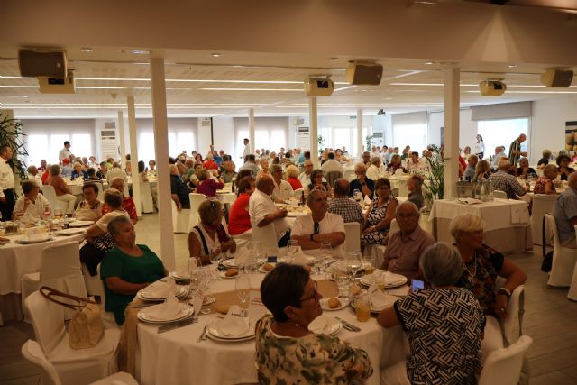 El Hogar del Pensionista de Lo Pag�n celebra el D�a Internacional de las Personas Mayores