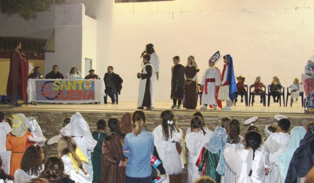 La parroquia San Pedro Apóstol celebra Holywins - 1, Foto 1