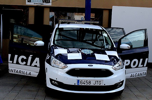 Agentes de la Policía Local de Alcantarilla han participado activamente en el certamen Octubre joven - 1, Foto 1