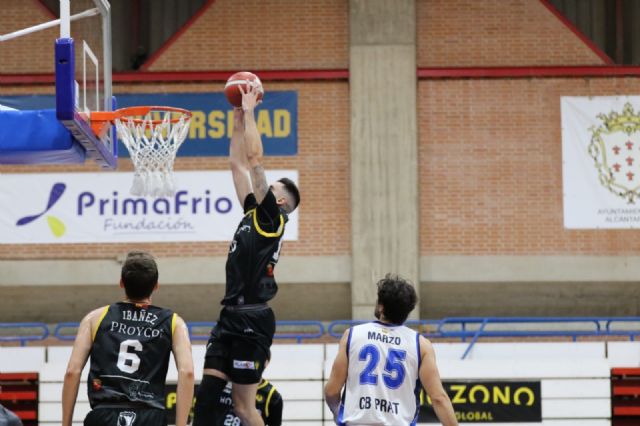 Hozono Global Jairis casi da la campanada frente al CB Prat - 1, Foto 1