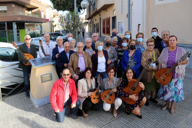Los Auroros de Pozo Estrecho ya tienen libro y monumento - 1, Foto 1
