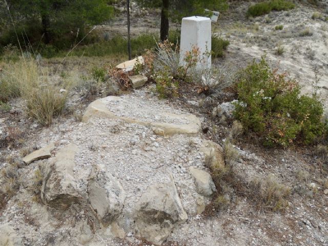 Primeros pasos administrativos para recuperar y señalizar el Mojón de las Cuatro Caras (Sierra de la Pila) - 3, Foto 3