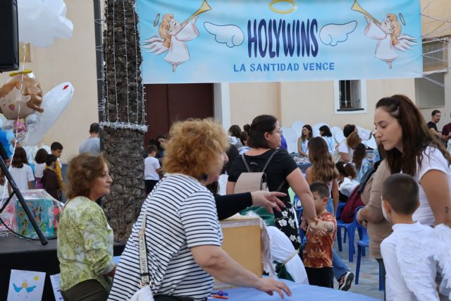 La parroquia de San Pedro del Pinatar celebra con los más pequeños Holywins - 1, Foto 1