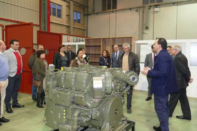 Estrategia Economica reune a empresas y formadores en el CEFIC para adaptar las enseñanzas a la demanda de las industrias - 1, Foto 1