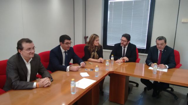 Ciudadanos y CROEM estrechan su colaboración para seguir bajando impuestos y hacer más atractiva para la inversión a la Región - 3, Foto 3