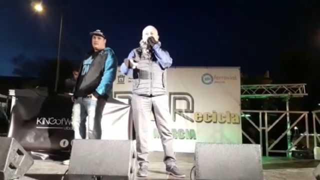 Cientos de jóvenes se animan a reciclar al ritmo de rap - 1, Foto 1