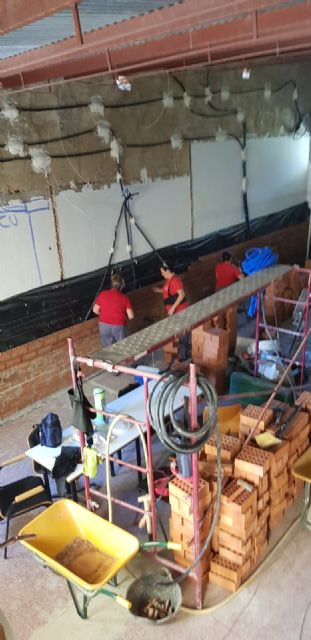 Un programa integrado por desempleados está reformando el antiguo Lavadero municipal para convertirlo en un Centro de interpretación de la Sima de la Higuera - 3, Foto 3