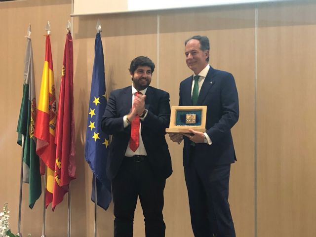 López Miras asiste a la gala del XXV Aniversario de COEC Fuente Álamo - 1, Foto 1