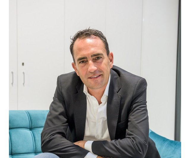 Norman Sánchez, director general de Watchman Door, Foto 1