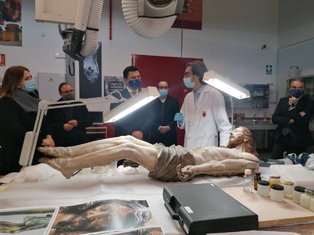 La restauración del Crucificado de la iglesia de San Francisco Javier concluirá antes de Semana Santa - 2, Foto 2