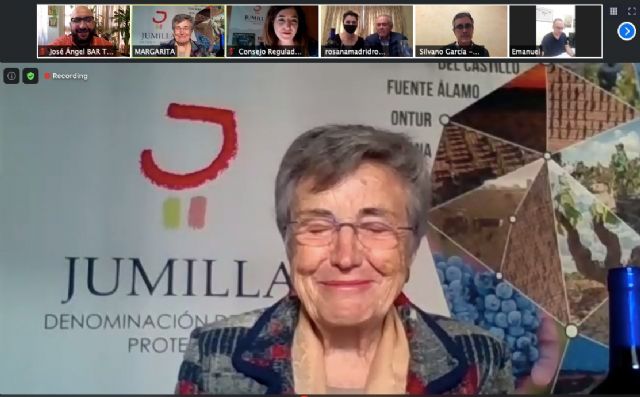 Encuentro intergeneracional sobre el Equilibrio Perfecto, el nuevo spot documental del CRDOP Jumilla - 1, Foto 1