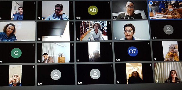 La Consejera de Educación reúne por videoconferencia a profesores y padres de alumnos de la enseñanza concertada - 1, Foto 1