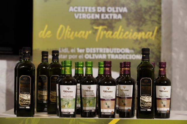 Proyecto común con UPA y el Grupo Migasa para garantizar la sostenibilidad del sector oleícola español, a cuyo acto de presentación ha asistido el presidente de la Diputación de Jaén - 2, Foto 2